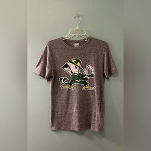 LEAGUE “Size: M” Classic Fit / Distressed T-Shirt